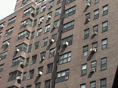 even rich people get hot; exclusive apts on fifth ave.