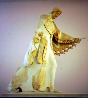 Athena from the Peisistratid Temple to Athena on the Acropolis (Athens, Acroplis Museum) c520 BC
