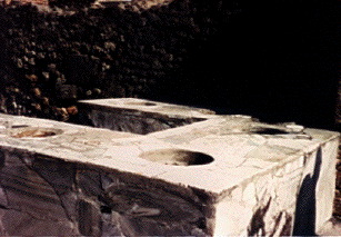 A thermopolium (tavola calda or luncheonette) on Via dell'Abbondanza