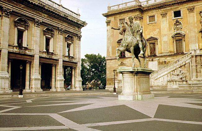 Michelangelo Buonarroti, d1564 -Builder- DuPerac- Campidoglio  Rome, Italy 1540-1644-The statue of Marcus Aurelius