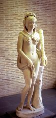 Niobid as Heracles, marble, Late 1st AD