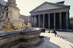 Pantheon, Rome. 125-28 AD