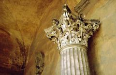 Pantheon, Rome. 125-28 AD; Exceptionally well preserved column