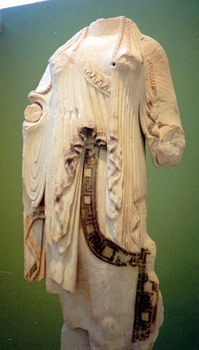 Ionian Kore, Acropolis Museum, Polychromed marble