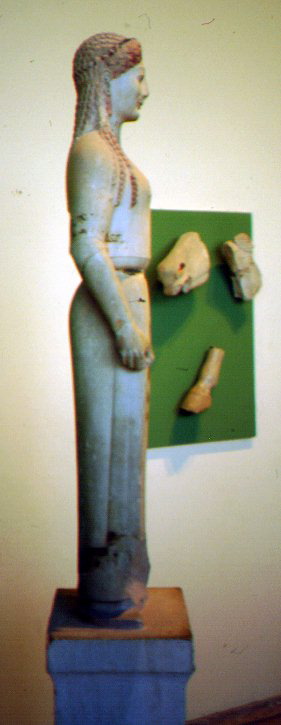 Peplos Kore, from the Acropolis, Ahens. Marble, 530 BCE