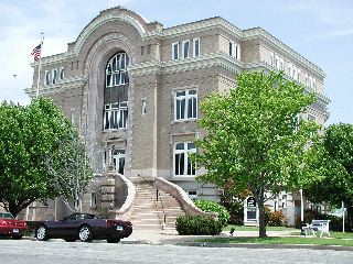 Old Washington County Courthouse; c.1920