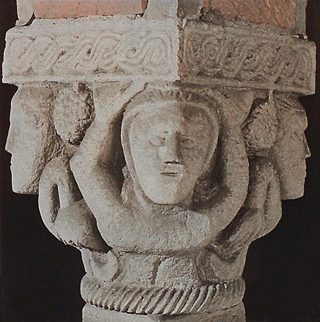 Anonimo Capitello nella cripta - Piacenza, San Savino -Pietra -Stone. 